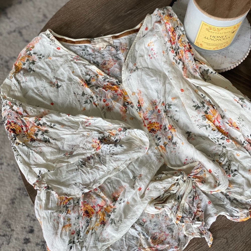 Altar'D State Floral Front Tie Crop Top